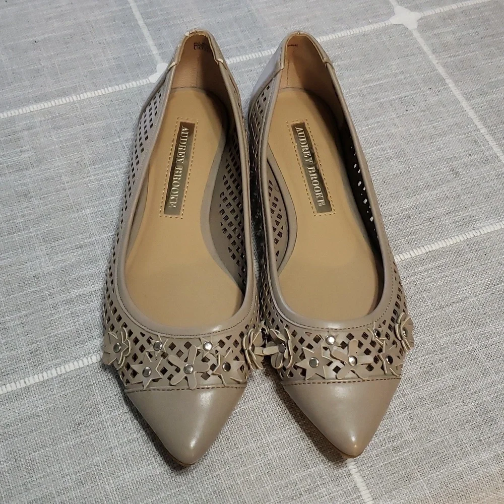 AUDREY Brooke Lilith Flat, Size 6M